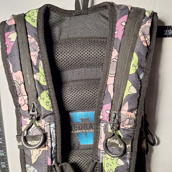 Vibedration Hydration Backpack w/o bladder - Cat pattern - Used - Picture 3 of 14